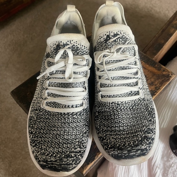 APL Techloom - Picture 2 of 3